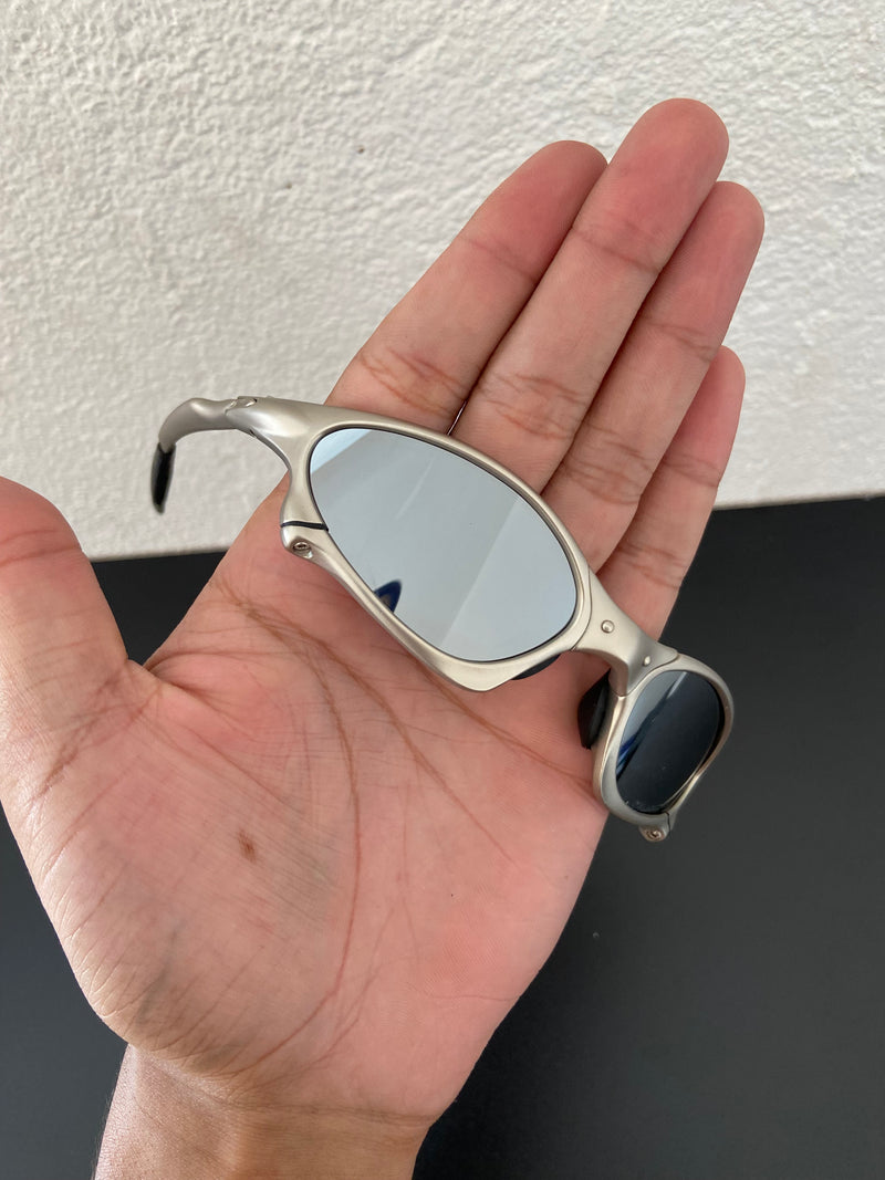 Óculos de Sol Penny Plasma Lentes Cinza Espelhado