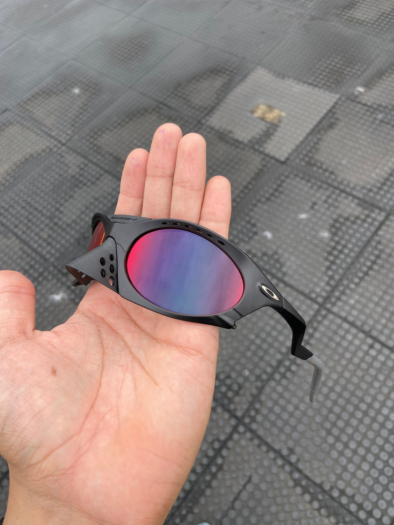 Óculos de sol Plantaris Black Lentes Torch (vermelho escuro)
