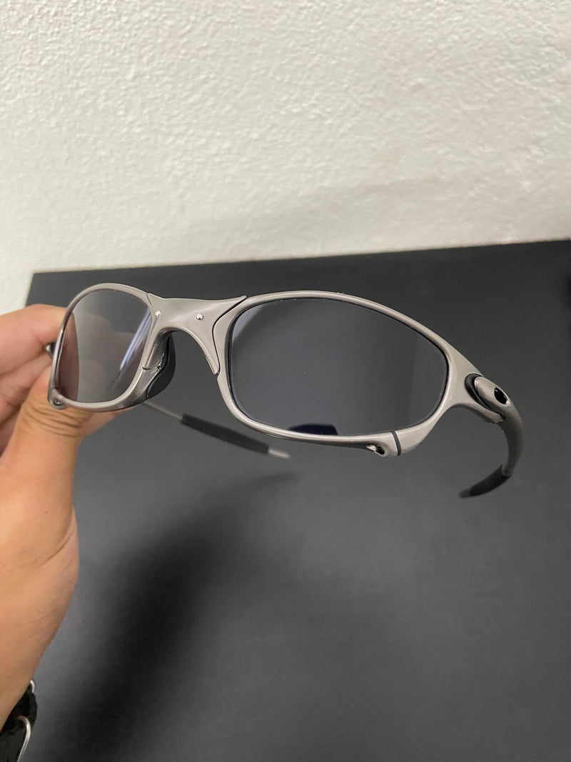Óculos de sol Juliet Carbon Polished Lentes Black