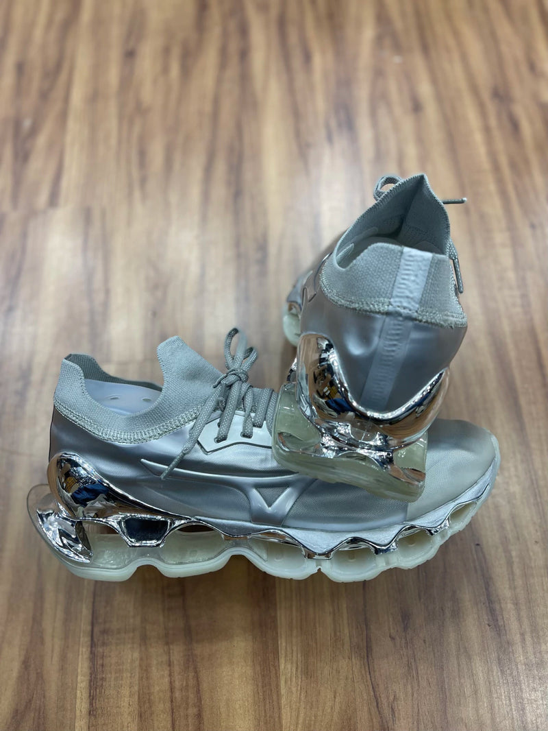 Tênis Mizuno Sorayama Prata importado Vietnã