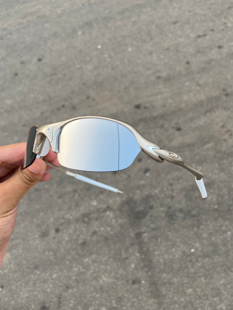 Óculos de sol Romeu 2 Plasma Lentes Liquid Metal (cinza espelhado) Kit Branco