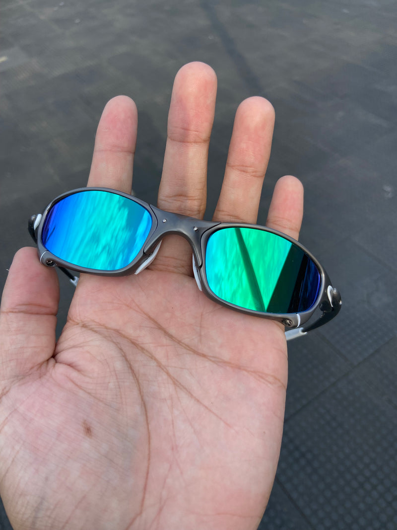 Óculos de Sol Juliet Carbon Polished Lentes G26 Kit Branco