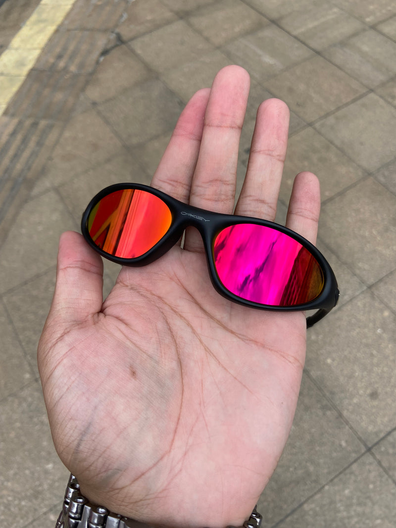 Óculos de sol Minute Black Lentes Ruby