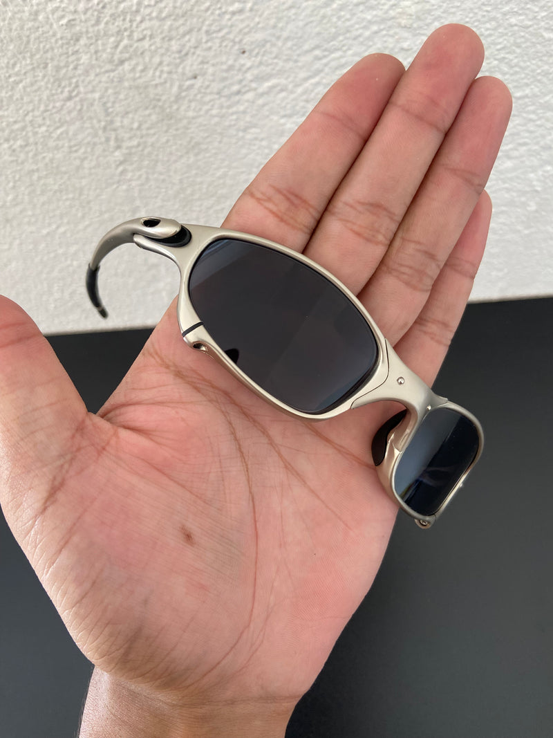 Óculos de Sol Juliet Plasma Lentes Black