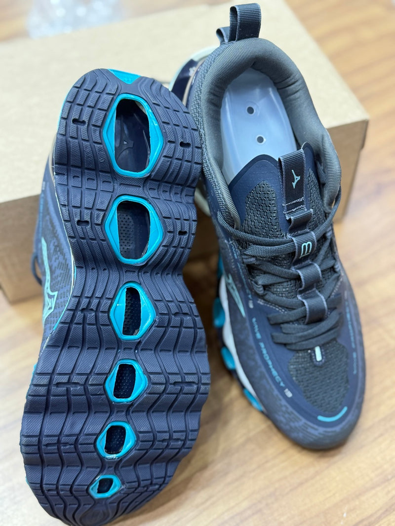 Tênis Mizuno Pro 13 cinza e azul importado Vietnã