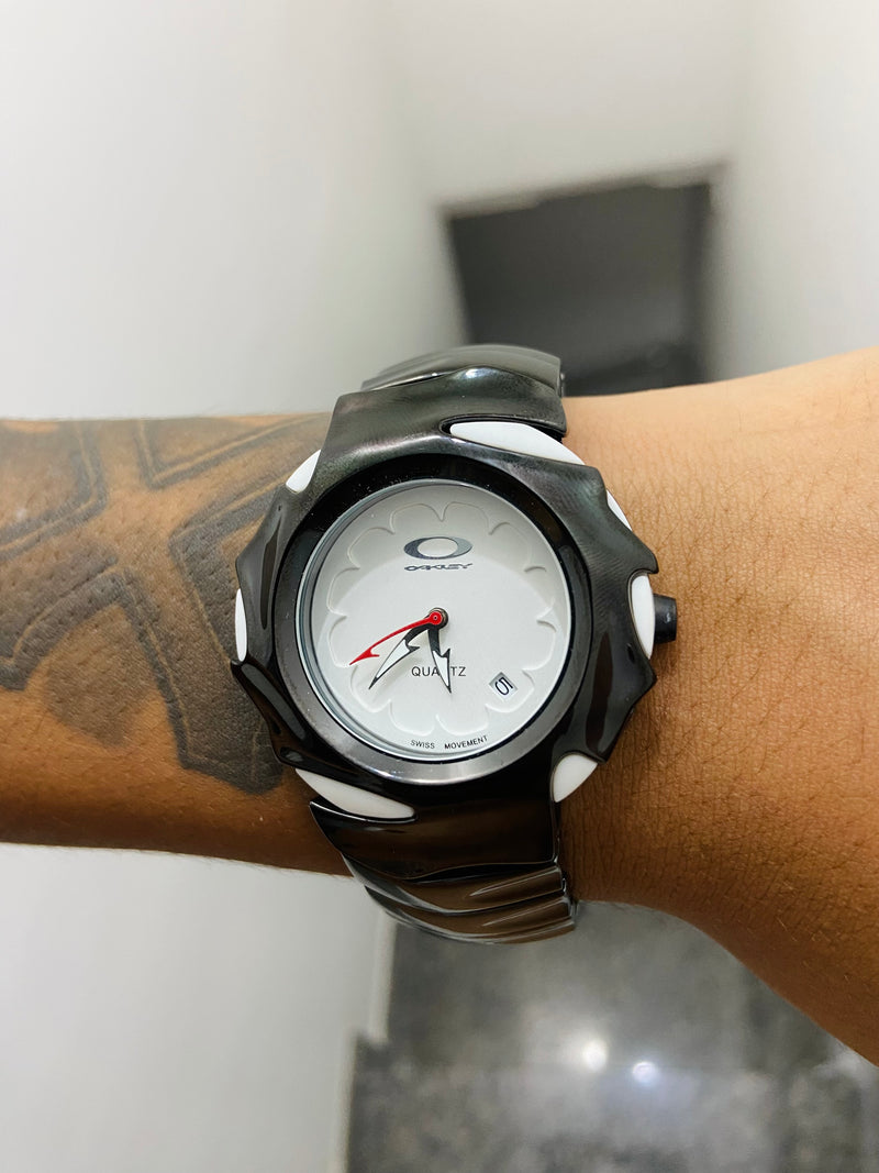 Relógio Blade Preto e Branco