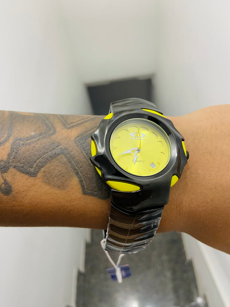 Relógio Blade Preto e Amarelo