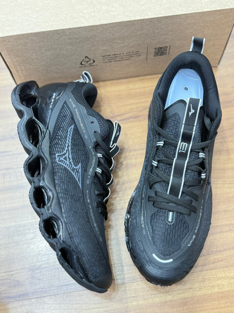 Tênis Mizuno Pro 13 Preto All Black importado vietnã